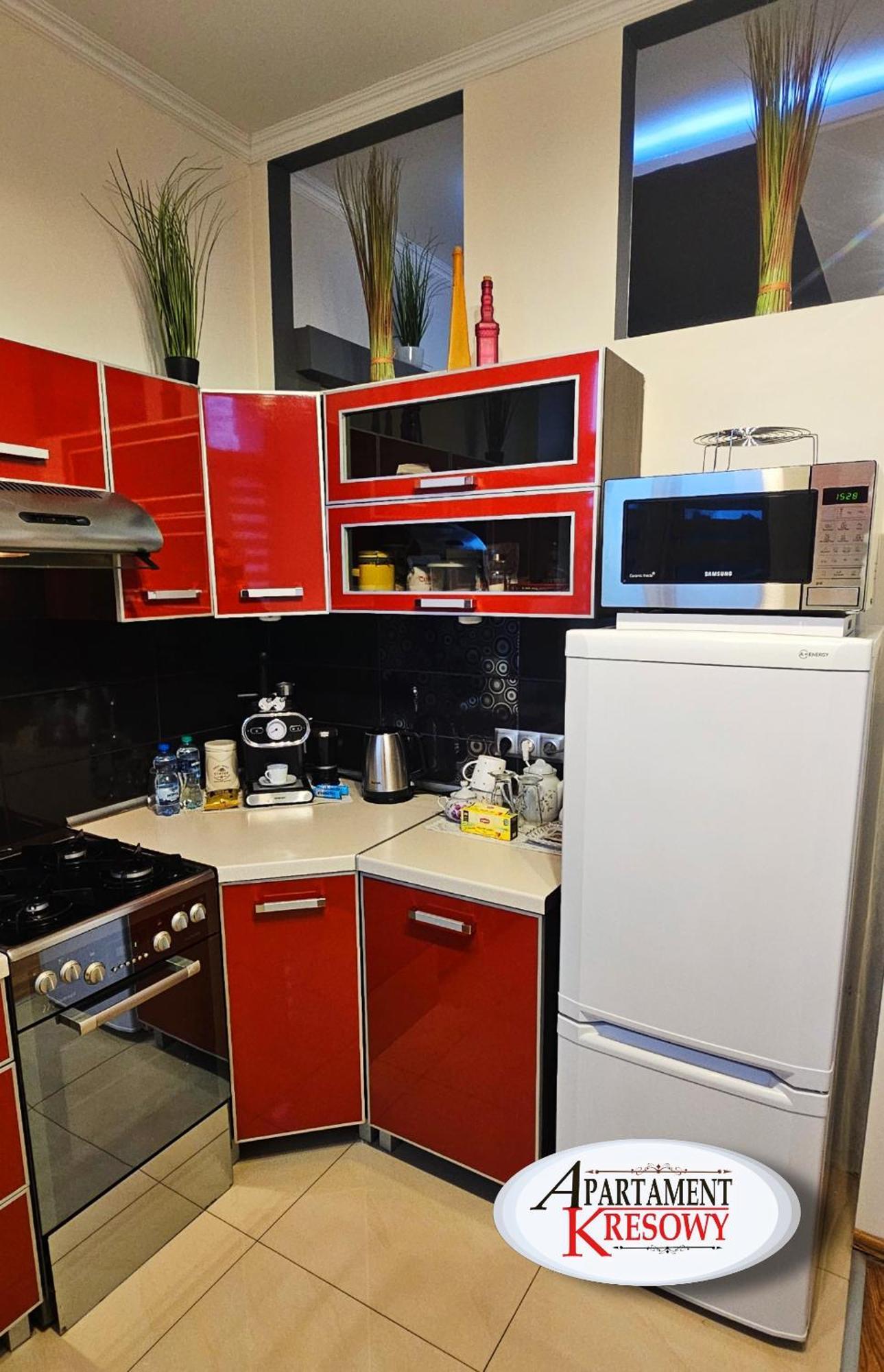 Apartament Kresowy Parter 3 Pokoje Duza Lazienka Kabino-Wanna Spa Wi Fi Ekspres 2X Smart Tv Antresola Parking Free Plac Zabaw Bilet Na Aquapark 150M W Cenie Hrubieszow Exterior photo