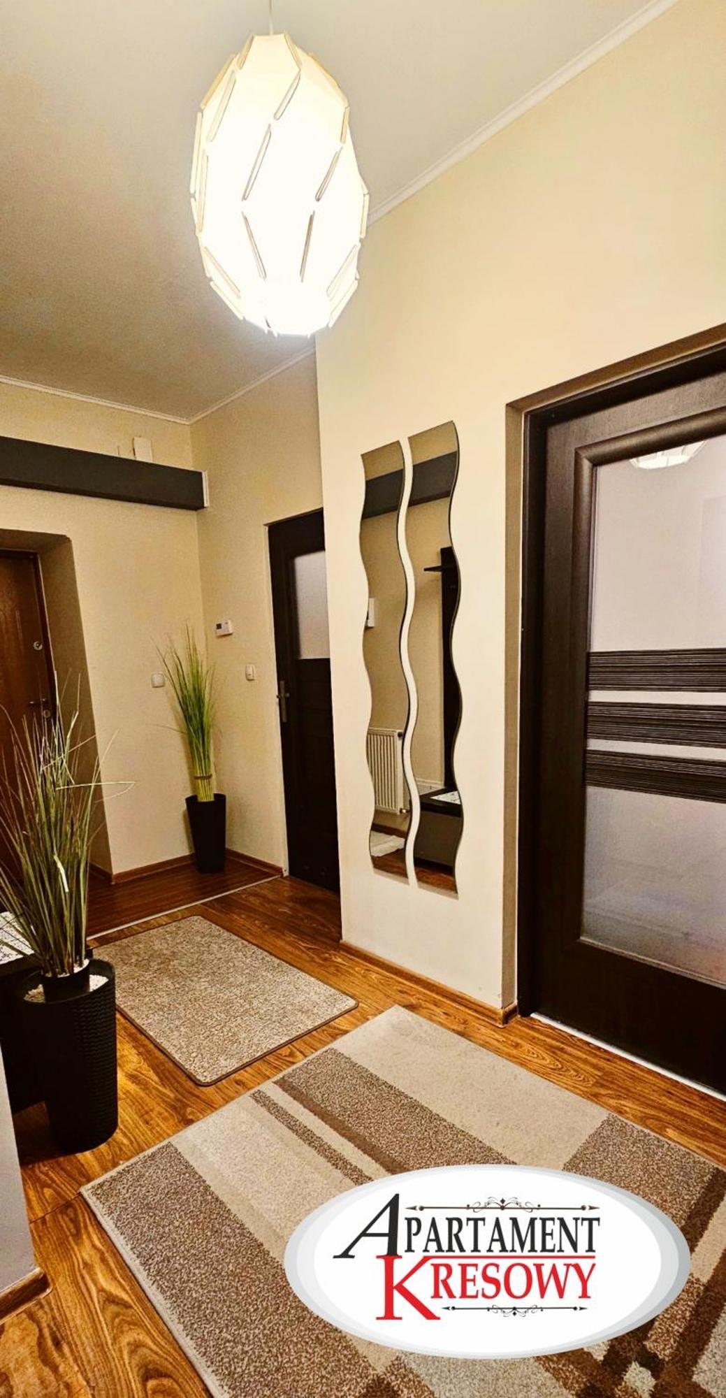Apartament Kresowy Parter 3 Pokoje Duza Lazienka Kabino-Wanna Spa Wi Fi Ekspres 2X Smart Tv Antresola Parking Free Plac Zabaw Bilet Na Aquapark 150M W Cenie Hrubieszow Exterior photo